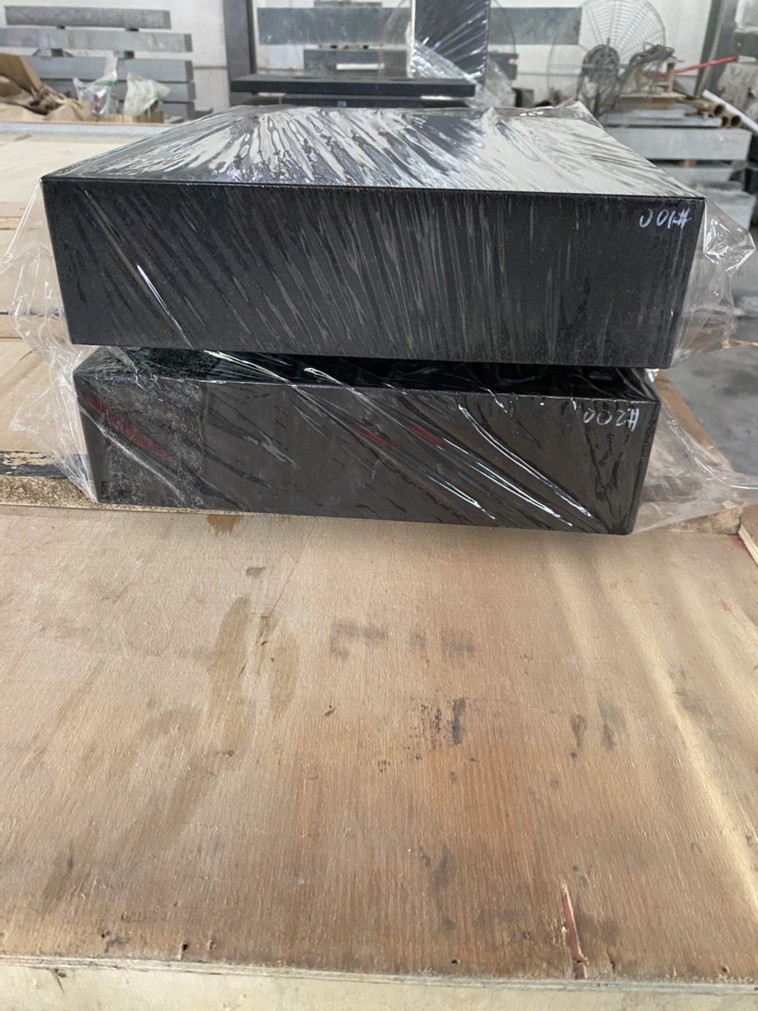 在運(yùn)用檢驗(yàn)大理石平臺(tái)過(guò)程中的注意事項(xiàng) 在運(yùn)用檢驗(yàn)大理石平臺(tái)過(guò)程中的注意事項(xiàng)